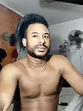 Snapshot of Negroricobaby chatting on February 2025 03:37:02 AM Negroricobaby online show from February 2025 03:37:02 AM