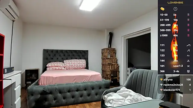 Snapshot of supermanboy94 chatting on November 2025 06:40:01 AM supermanboy94 online show from November 2025 06:40:01 AM