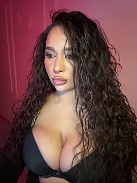 CardiSweetBaby online show from April 2026 06:00:02 PM