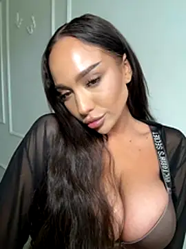 CardiSweetBaby online show from October 2025 11:53:01 AM