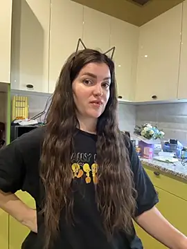 Karolina llove online show from October 2025 08:54:02 PM