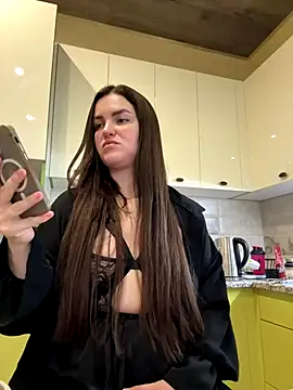 Karolina llove online show from November 2025 11:26:02 AM