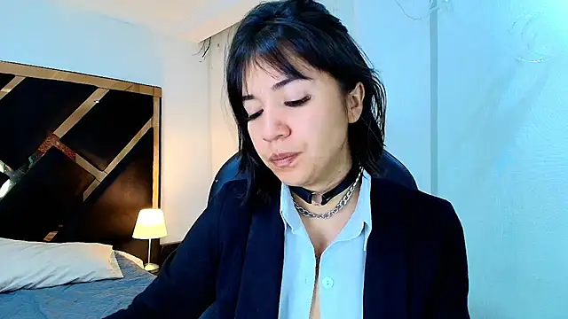 Snapshot of lina_bedoya_ chatting on March 2026 11:48:02 AM lina bedoya online show from March 2026 11:48:02 AM