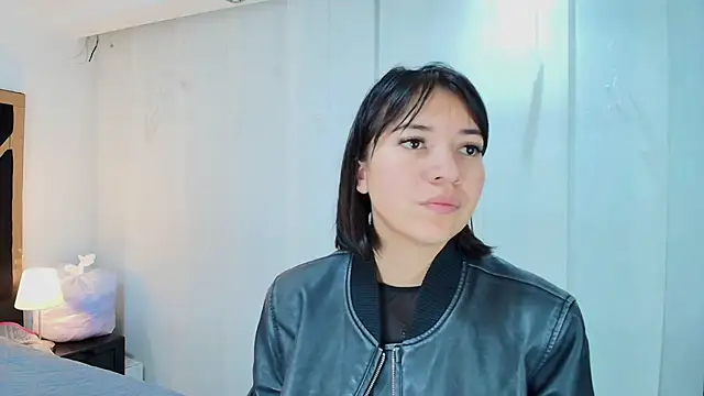 lina bedoya  online show from October 2025 11:35:02 AM