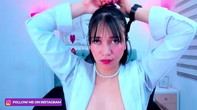 lina bedoya  online show from February 2025 12:01:02 PM