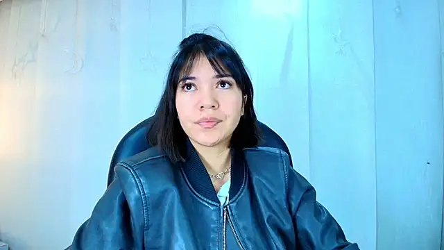 lina bedoya  online show from November 2025 11:32:02 AM