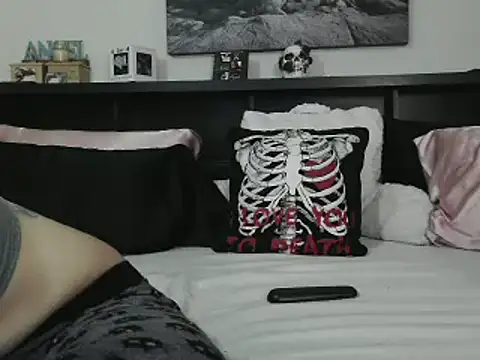 CrystalLakeXO online show from February 2025 05:19:02 AM