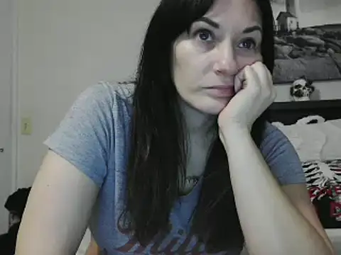 CrystalLakeXO online show from February 2025 09:33:01 AM