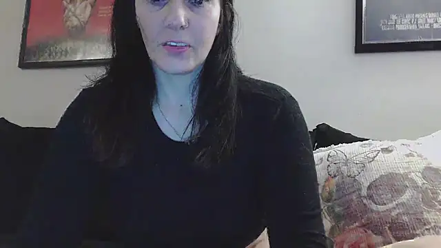 CrystalLakeXO online show from September 2025 11:16:01 PM