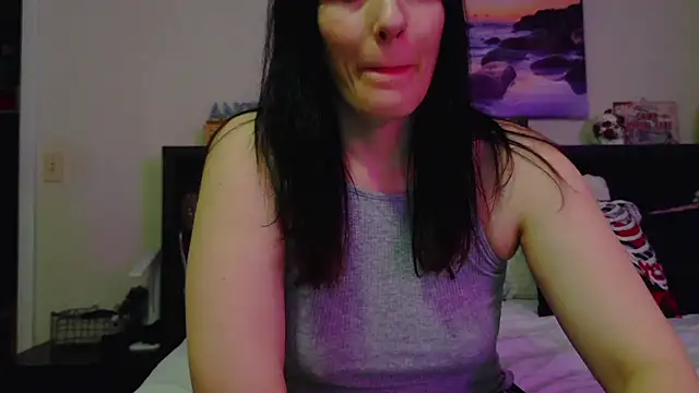 CrystalLakeXO online show from December 2025 05:30:02 AM