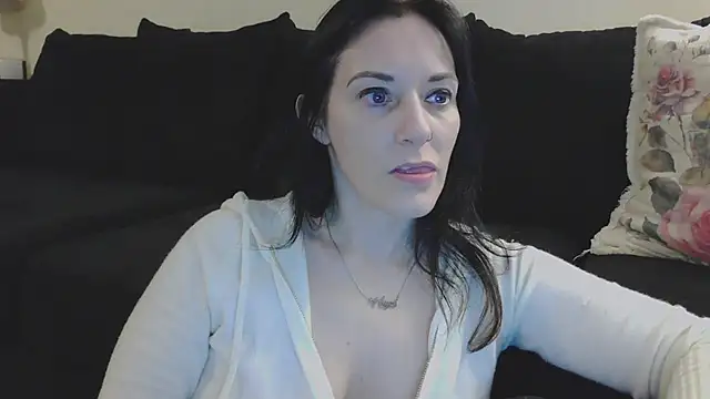 CrystalLakeXO online show from October 2025 05:34:02 AM
