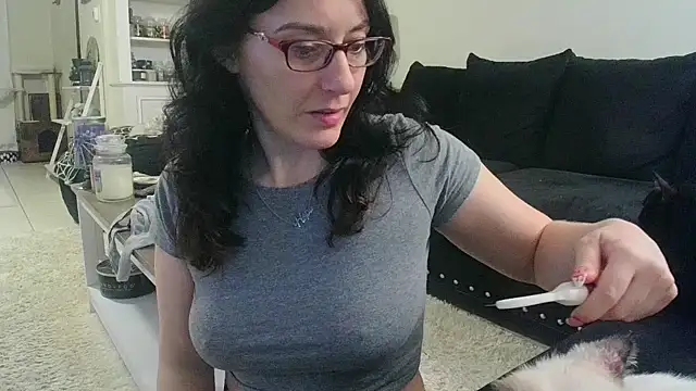 CrystalLakeXO online show from October 2025 09:21:02 AM