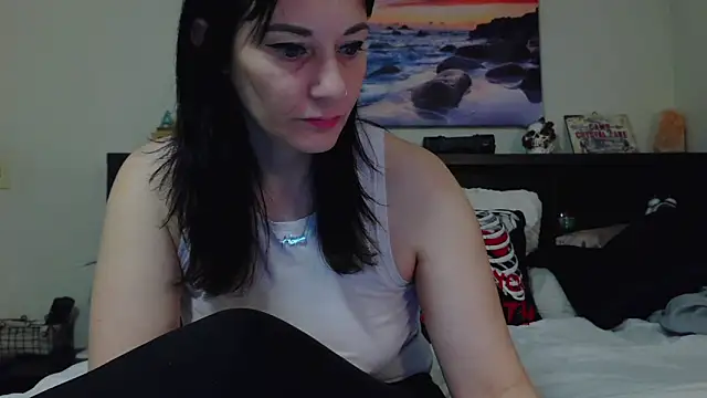 CrystalLakeXO online show from November 2025 11:21:02 PM