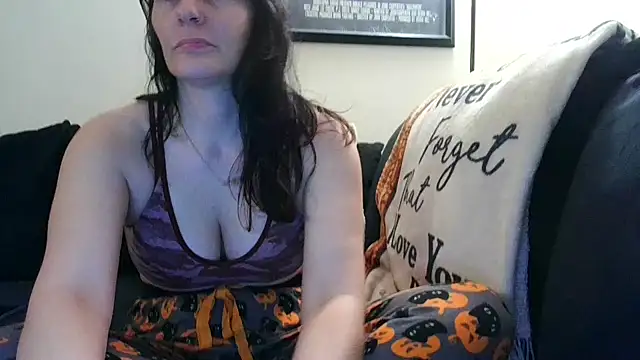 CrystalLakeXO online show from September 2025 04:52:02 AM