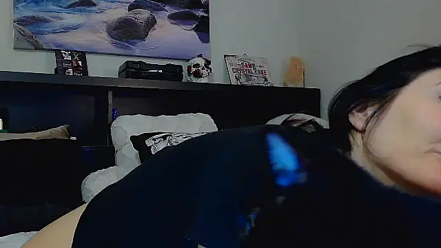 CrystalLakeXO online show from October 2025 04:43:01 AM