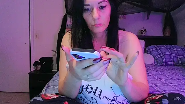CrystalLakeXO online show from May 2026 05:46:01 AM