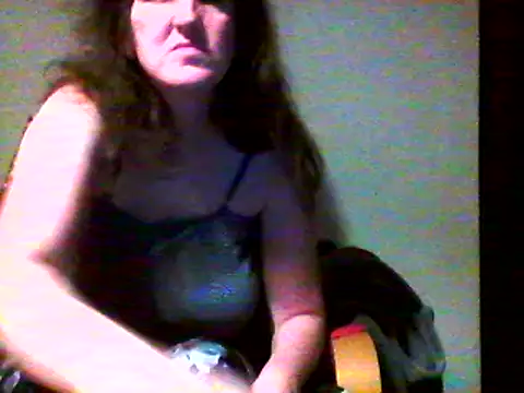 Everydayonli online show from November 2025 08:57:02 PM