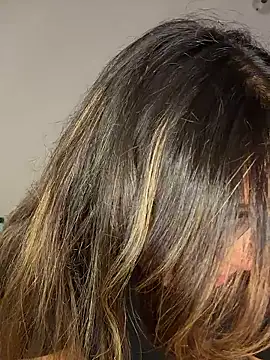 SaraParisi online show from January 2026 11:52:02 PM