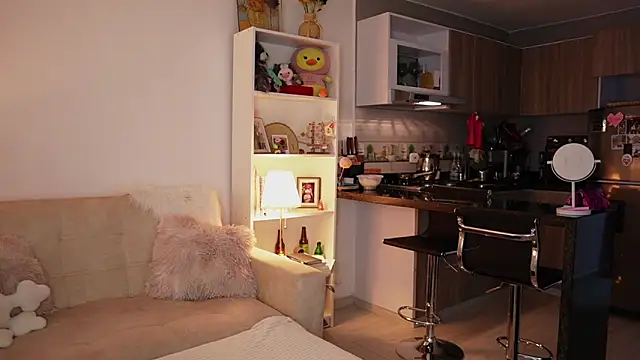 SaraParisi online show from February 2026 12:19:02 AM