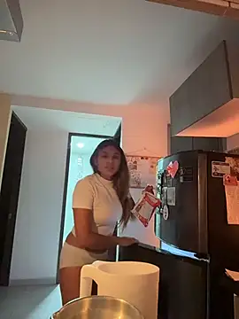 SaraParisi online show from January 2026 11:08:01 PM