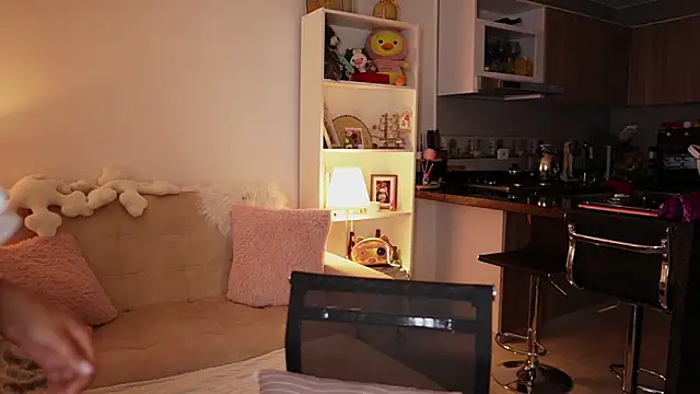 SaraParisi online show from February 2026 11:26:01 PM