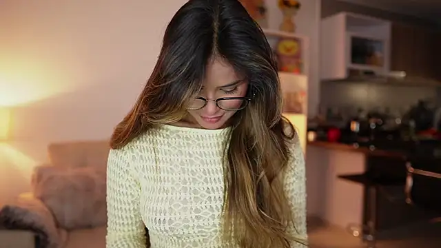 SaraParisi online show from February 2026 11:44:02 PM