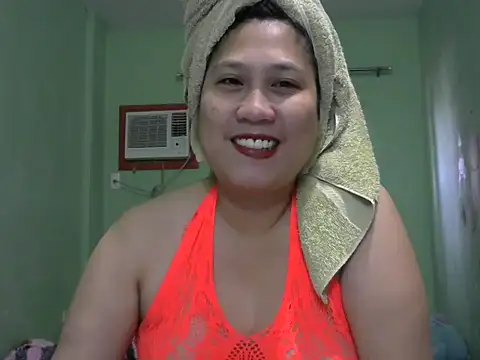 sweetsexysmile online show from February 2026 01:33:01 AM