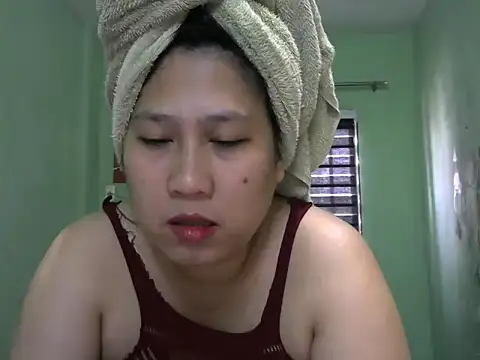 sweetsexysmile online show from February 2026 01:17:01 AM