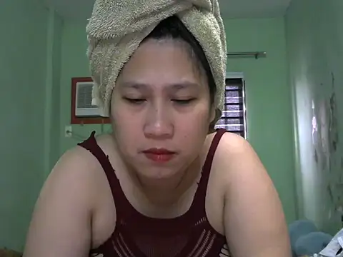 sweetsexysmile online show from January 2026 01:20:01 AM