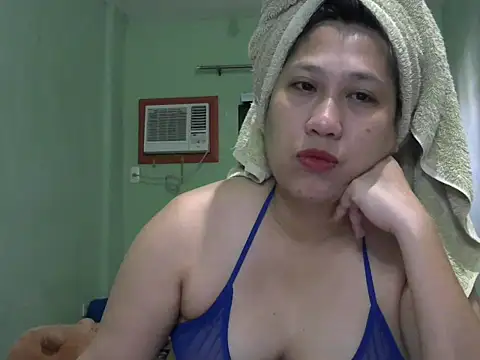 sweetsexysmile online show from May 2026 01:47:01 AM
