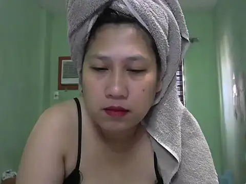 sweetsexysmile online show from April 2026 01:51:01 AM