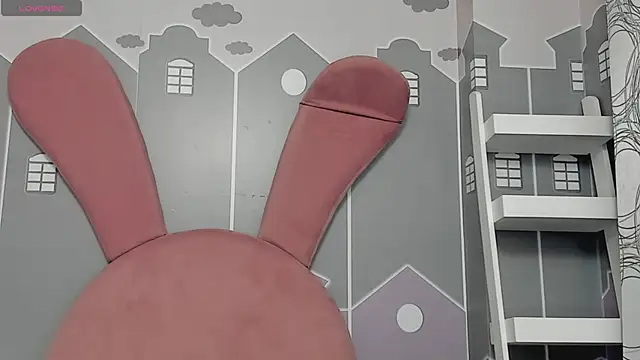 Lesly sexy4u online show from March 2025 06:50:02 AM