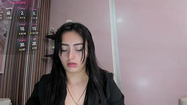 Lesly sexy4u online show from October 2025 06:41:01 PM