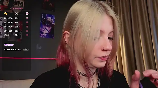 arielabradberry online show from March 2026 02:28:01 PM