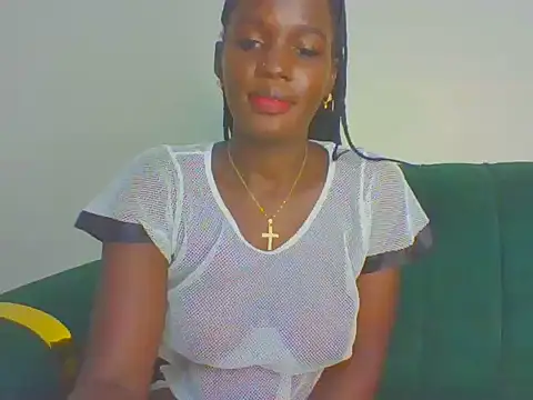 Snapshot of cutesmiling chatting on May 2026 12:22:01 PM cutesmiling online show from May 2026 12:22:01 PM