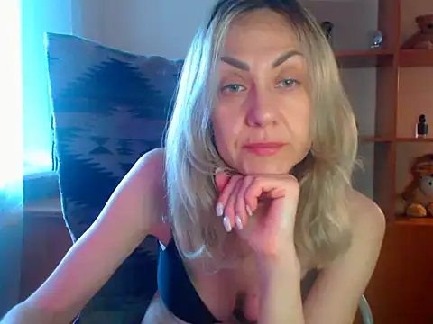 Snapshot of Tanya6547 chatting on June 2026 08:19:02 AM Tanya6547 online show from June 2026 08:19:02 AM