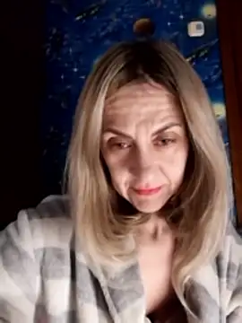 Tanya6547 online show from April 2026 06:11:02 PM