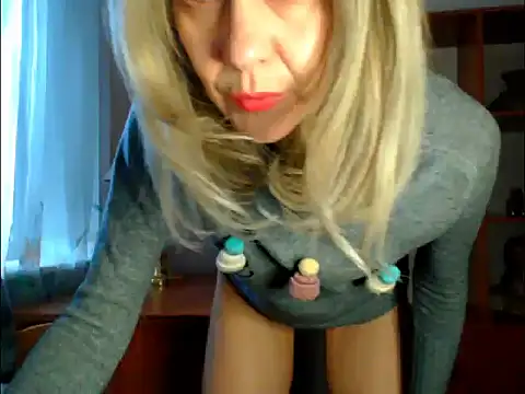 Tanya6547 online show from February 2026 12:00:01 PM