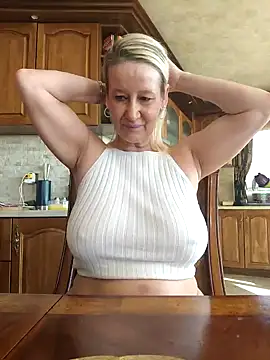 Snapshot of Lotus-blume1 chatting on November 2025 09:53:02 AM Lotus-blume1 online show from November 2025 09:53:02 AM