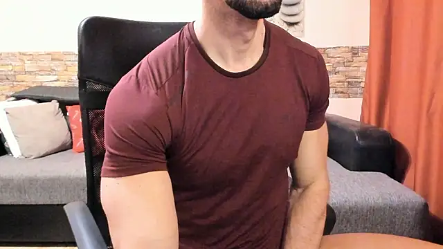 HotHunkTrainer online show from January 2026 08:51:01 AM