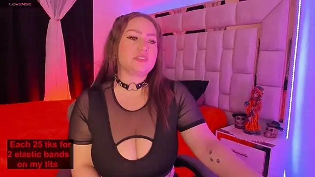 Foxy Slave online show from July 2026 08:50:02 PM