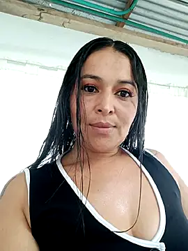 Snapshot of jessamond chatting on November 2025 06:30:02 PM jessamond online show from November 2025 06:30:02 PM