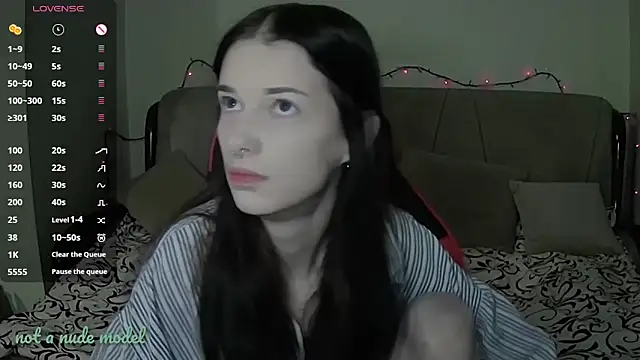 Snapshot of Miya_Dream_UKR chatting on November 2025 02:29:01 PM Miya Dream UKR online show from November 2025 02:29:01 PM