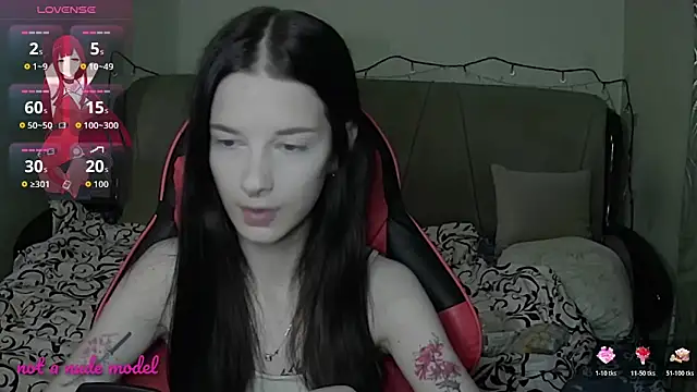 Snapshot of Miya_Dream_UKR chatting on November 2025 05:02:01 PM Miya Dream UKR online show from November 2025 05:02:01 PM