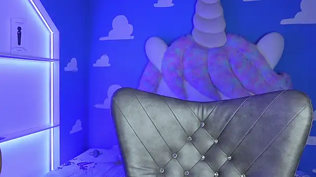 Snapshot of miss_romyna chatting on December 2025 11:00:02 AM miss romyna online show from December 2025 11:00:02 AM