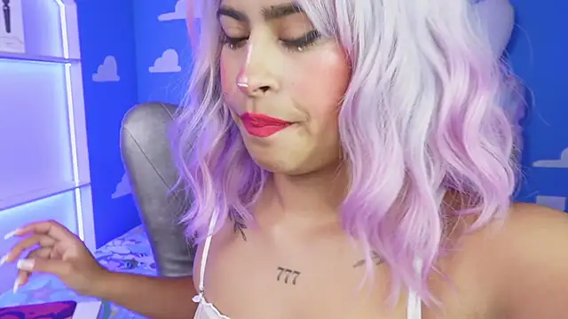 Snapshot of miss_romyna chatting on November 2025 11:03:01 AM miss romyna online show from November 2025 11:03:01 AM