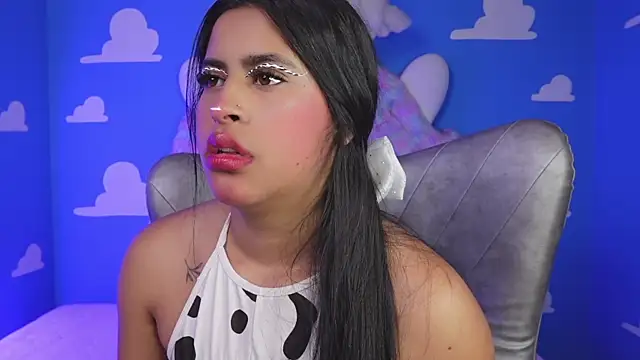 miss romyna online show from March 2026 11:01:02 AM