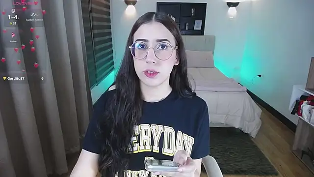 Imkitty-Horny online show from October 2025 03:41:02 AM