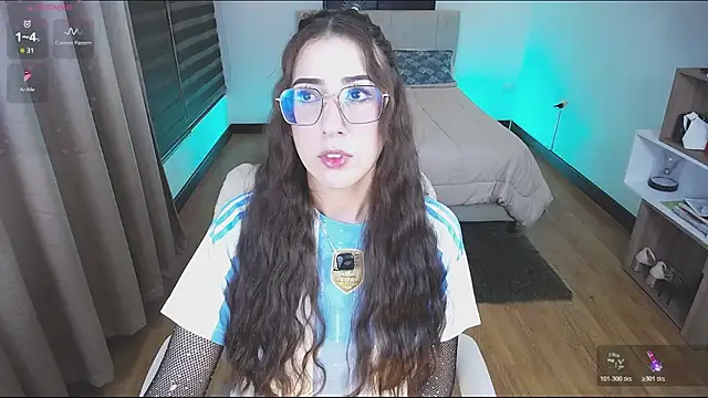 Imkitty-Horny online show from June 2026 02:44:02 AM