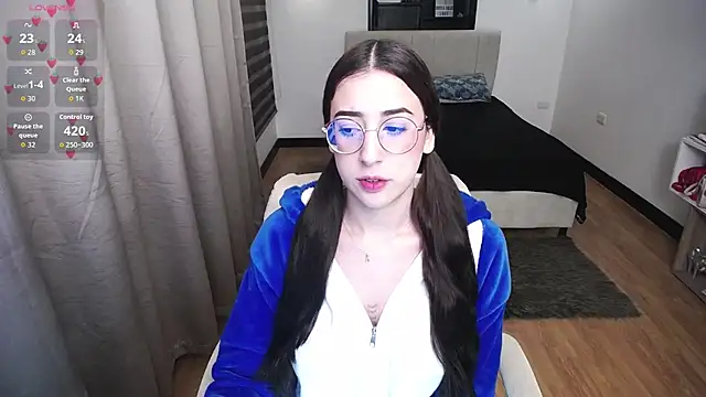 Imkitty-Horny online show from September 2025 02:43:02 AM